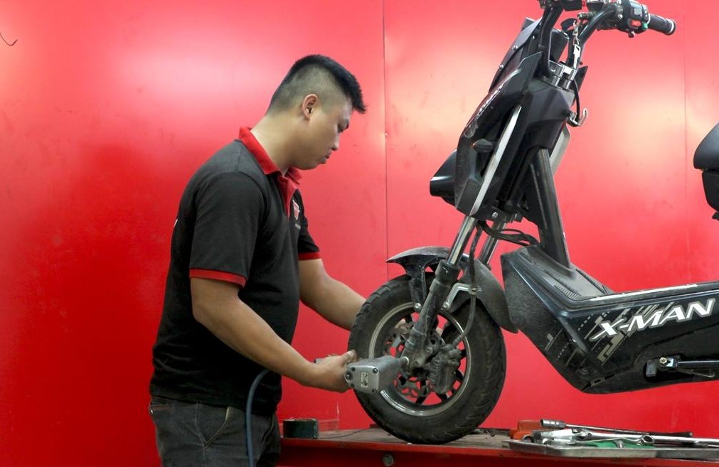 khắc phục lỗi thường gặp trên xe điện 
